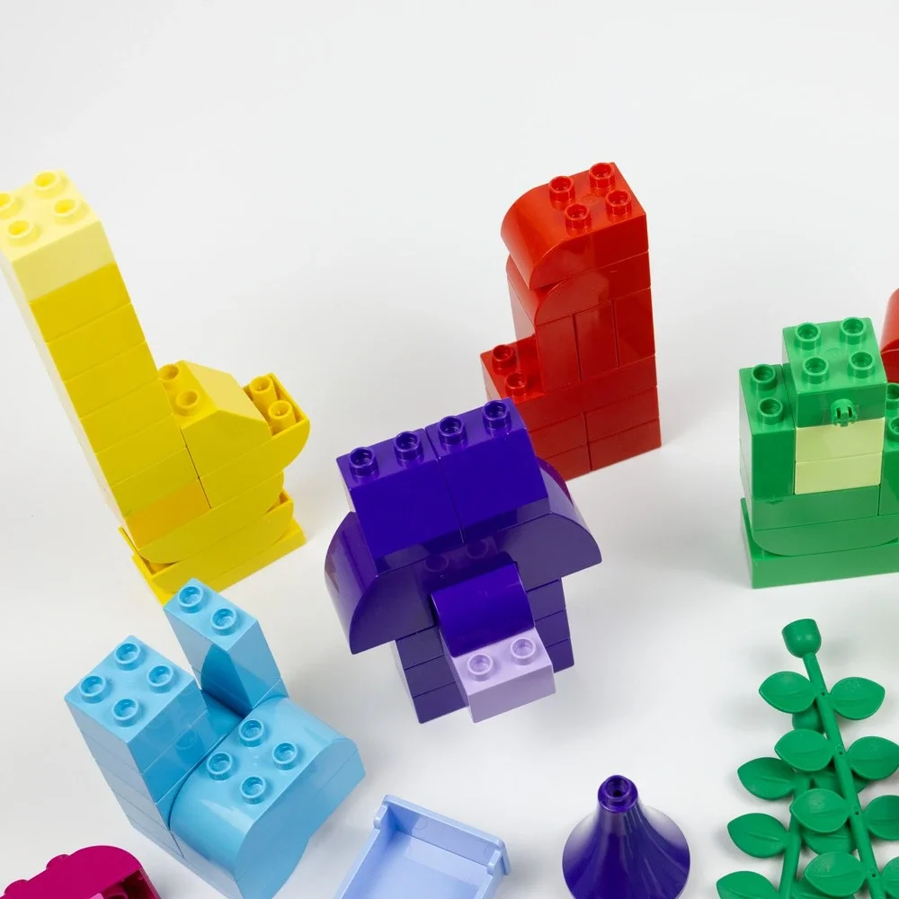 Lego Duplo Bulk Lot of 130+ pcs. Red Orange Yellow Green Blue Purple Pink + READ